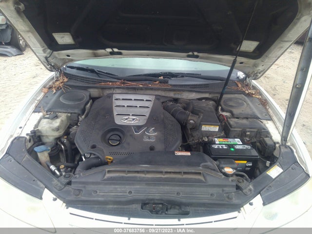 2006 HYUNDAI AZERA LIMITED VIN: KMHFC46F86A058151