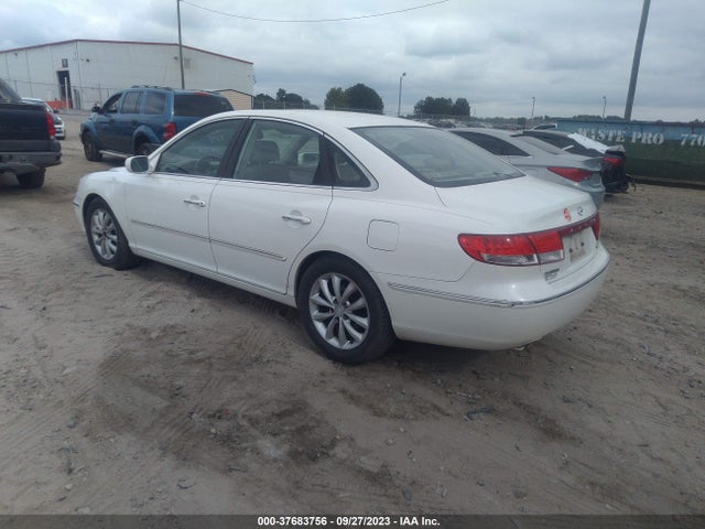2006 HYUNDAI AZERA LIMITED VIN: KMHFC46F86A058151