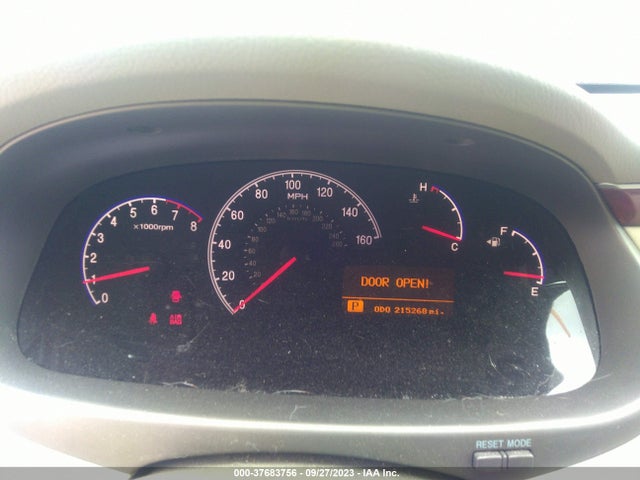 2006 HYUNDAI AZERA LIMITED VIN: KMHFC46F86A058151