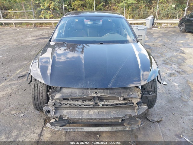 3VW6T7BU6KM173741 Volkswagen Jetta Gli S