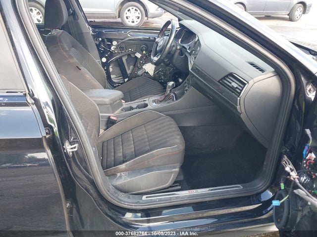 3VW6T7BU6KM173741 Volkswagen Jetta Gli S