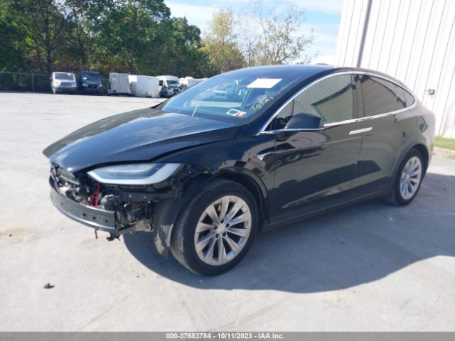 5YJXCAE24JF137600 Tesla Model X 75d/100d/p100d