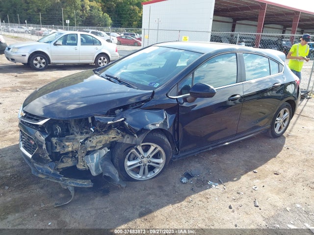 Chevrolet CRUZE LT 2017 3G1BE6SM5HS536310 Image 2