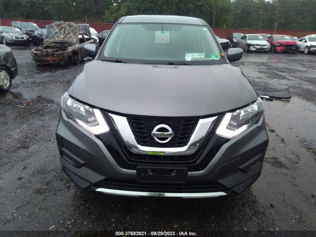 Nissan ROGUE S 2017 KNMAT2MV5HP557938 Image 12
