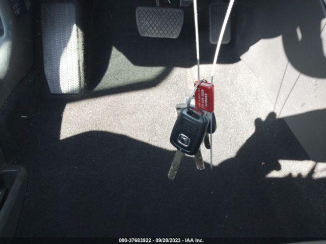 1HGCR2F36EA118153 Honda Accord Sedan Lx