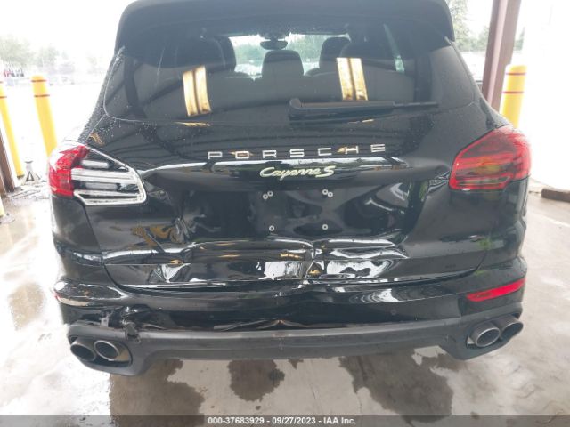 WP1AE2A2XGLA60179 Porsche Cayenne S E-hybrid