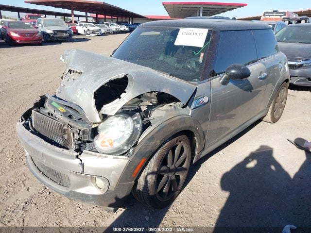 2007 MINI COOPER HARDTOP WMWMF73517TL85977 Photo 1