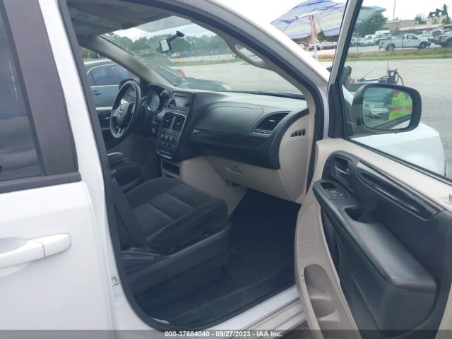 2C4RDGBG1FR686661 Dodge Grand Caravan Se