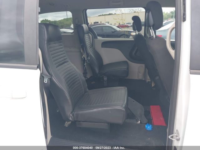 2C4RDGBG1FR686661 Dodge Grand Caravan Se