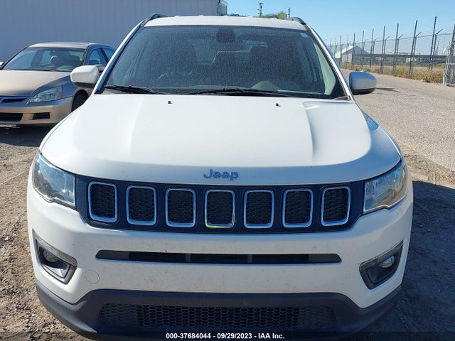 3C4NJCBB7KT789112 Jeep Compass Latitude