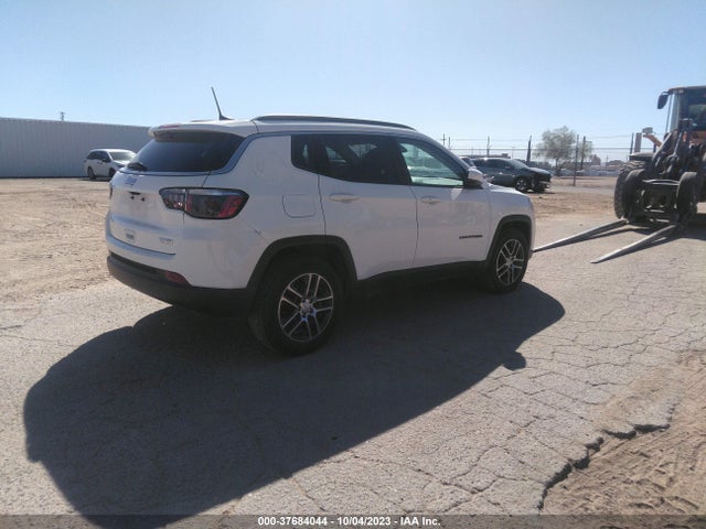 3C4NJCBB7KT789112 Jeep Compass Latitude