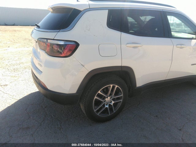 3C4NJCBB7KT789112 Jeep Compass Latitude