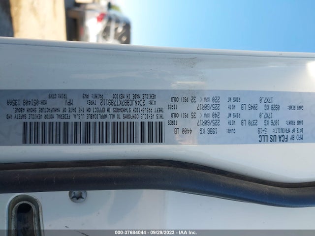 3C4NJCBB7KT789112 Jeep Compass Latitude
