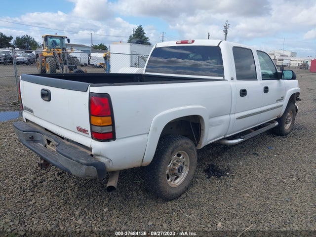 2005 GMC SIERRA 2500HD SLT VIN: 1GTHK23215F875288