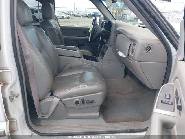 2005 GMC SIERRA 2500HD SLT VIN: 1GTHK23215F875288