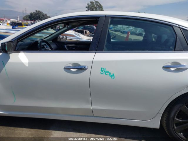 1N4AL3APXHC490889 Nissan Altima 2.5 Sr