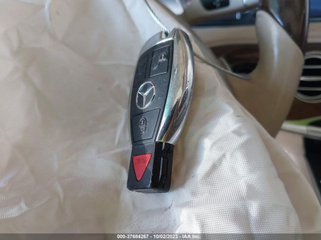 WDDUG8CB2FA109402 Mercedes-Benz S-class S 550