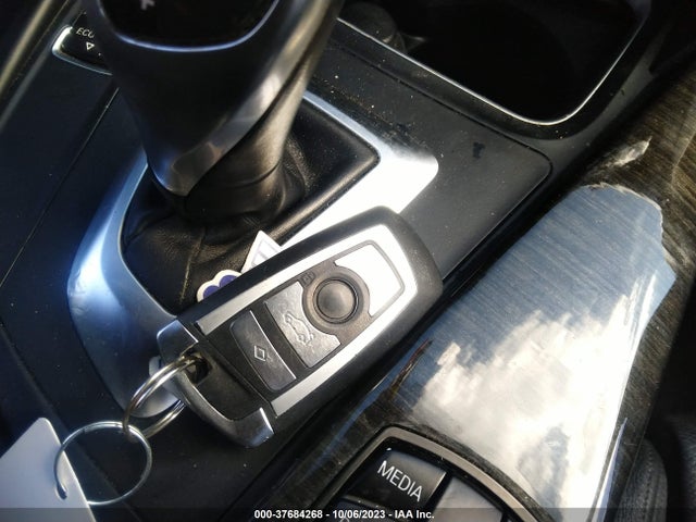 BMW 328I 2016 WBA8E9C51GK646739 Image 11