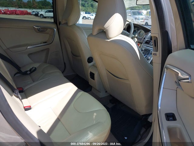 2012 VOLVO XC60 3.2L VIN: YV4952DL3C2285744