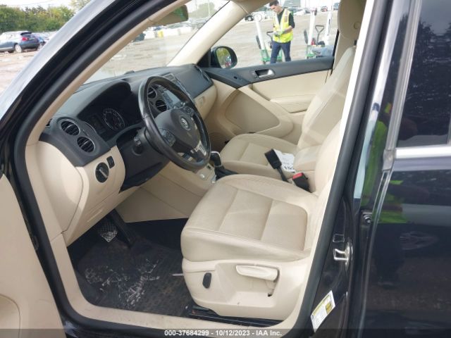 WVGBV3AX0EW594502 Volkswagen Tiguan Sel