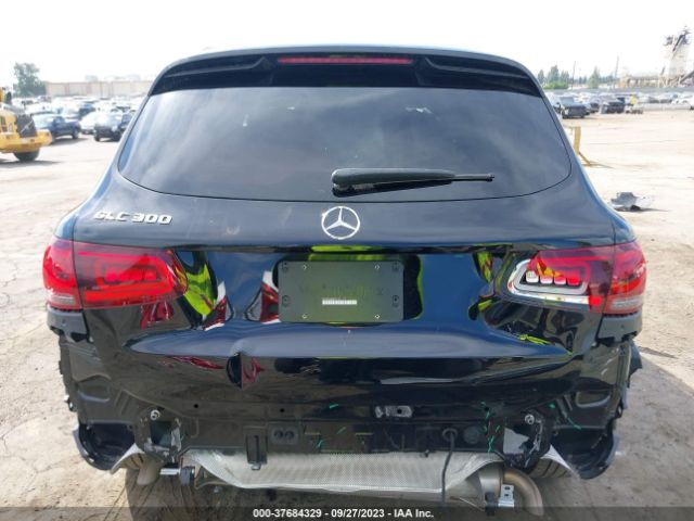 W1N0G8DB5NV331472 Mercedes-Benz Glc Glc 300