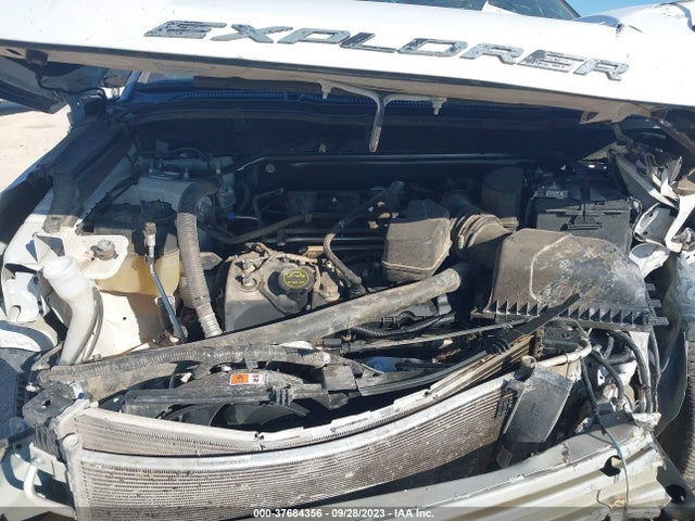 Ford EXPLORER XLT 2018 1FM5K7D88JGB08024 Image 10