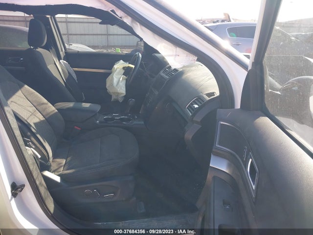 Ford EXPLORER XLT 2018 1FM5K7D88JGB08024 Image 5