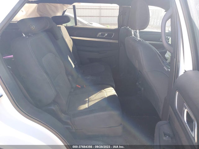 Ford EXPLORER XLT 2018 1FM5K7D88JGB08024 Image 8