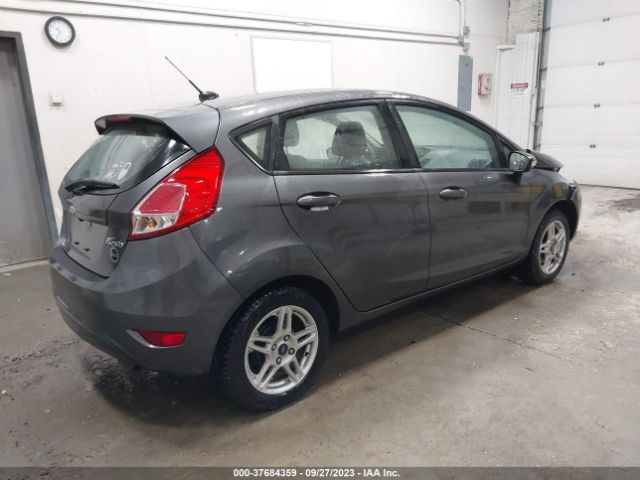 3FADP4EJ1JM118746 Ford FIESTA SE