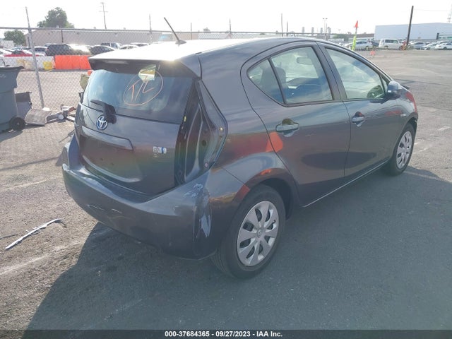 Toyota Prius C One/three/two/four 2014 JTDKDTB31E1062398 Image 4