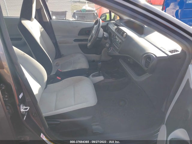 Toyota Prius C One/three/two/four 2014 JTDKDTB31E1062398 Image 5