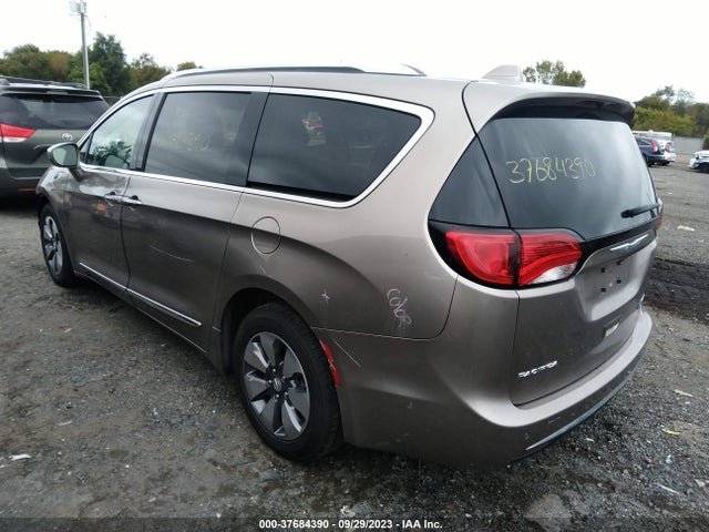 2C4RC1N78JR159172 Chrysler Pacifica Hybrid Limited