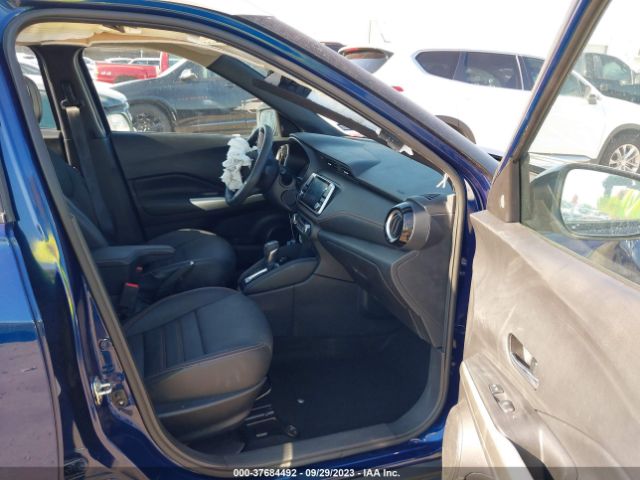 3N1CP5DVXLL576393 Nissan KICKS SR