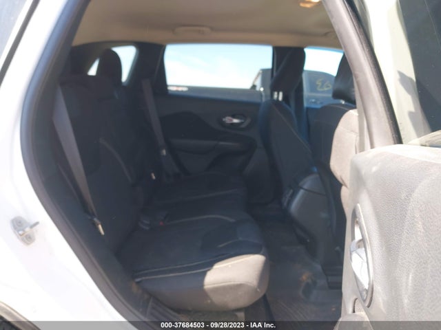 2015 JEEP CHEROKEE LATITUDE VIN: 1C4PJMCS3FW564781