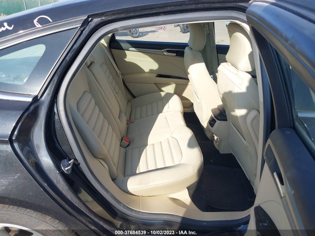 2015 FORD FUSION SE VIN: 1FA6P0H74F5131828
