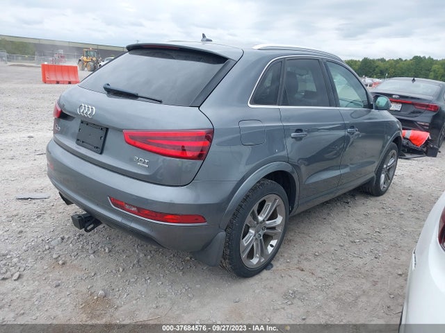 WA1GFCFSXFR012050 Audi Q3 2.0t Prestige