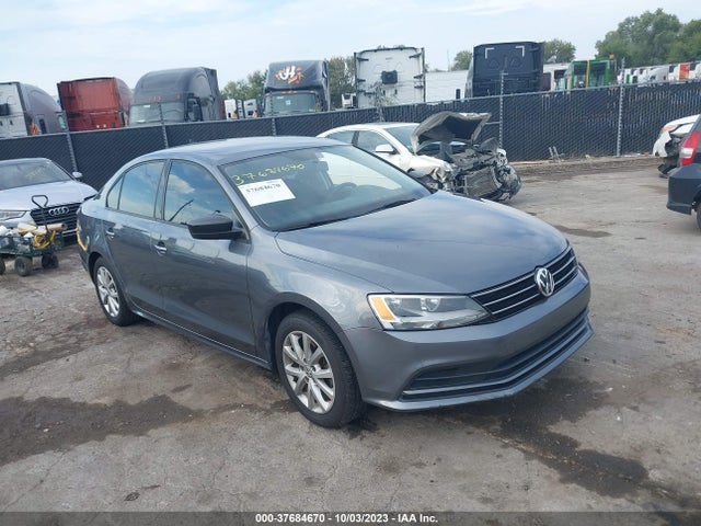 2015 VOLKSWAGEN JETTA 1.8T SE VIN: 3VWD07AJ8FM412235