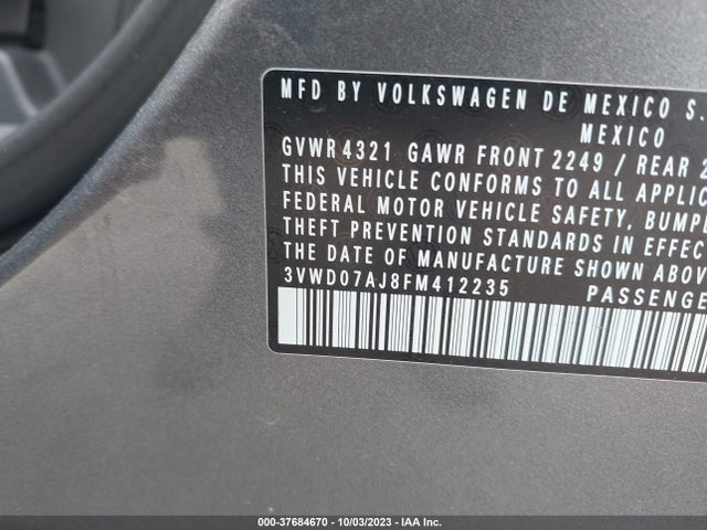 2015 VOLKSWAGEN JETTA 1.8T SE VIN: 3VWD07AJ8FM412235