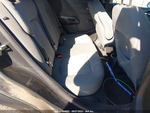 Chevrolet SONIC LS 2014 1G1JA5SH8E4128125 Image 8