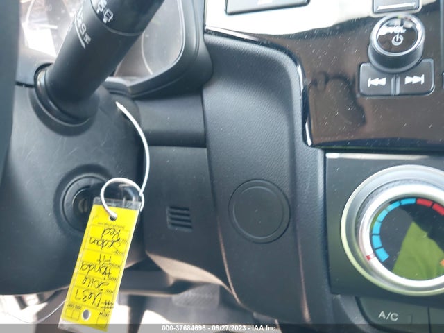 Honda FIT LX 2016 JHMGK5H53GS010637 Image 11