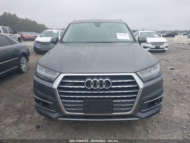 WA1LAAF7XKD039379 Audi Q7 Premium Plus
