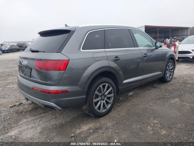 WA1LAAF7XKD039379 Audi Q7 Premium Plus