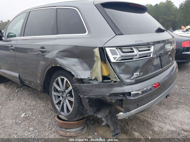WA1LAAF7XKD039379 Audi Q7 Premium Plus