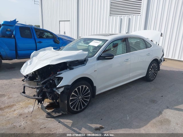 1VWBA7A39NC007121 Volkswagen Passat 2.0t Limited Edition