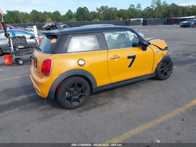 WMWXP7C59F2A38950 Mini Cooper Hardtop S