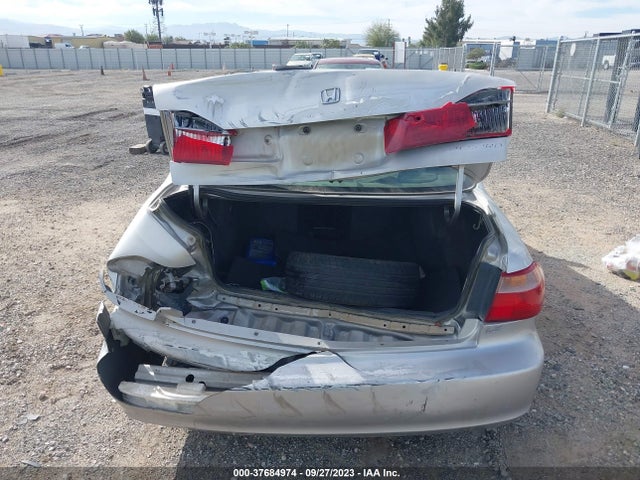 1998 HONDA ACCORD LX VIN: 1HGCG5641WA230019