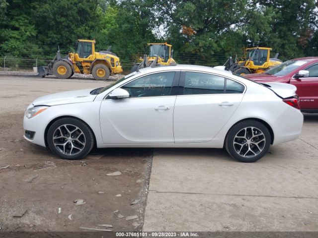 2G4GL5EX7H9148846 Buick Regal Sport Touring