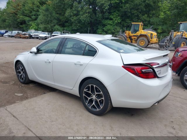 2G4GL5EX7H9148846 Buick Regal Sport Touring