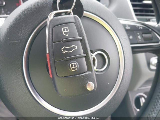 WA1GFCFS9GR005284 Audi Q3 Prestige