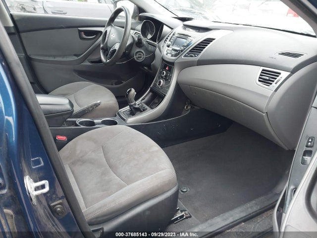 Hyundai ELANTRA SE 2015 5NPDH4AEXFH637629 Image 5
